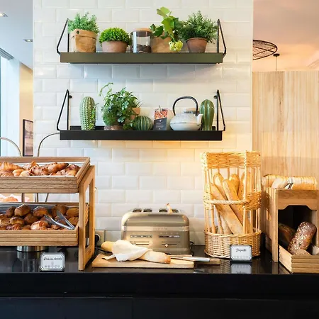 Hotel Novotel 17 Paris