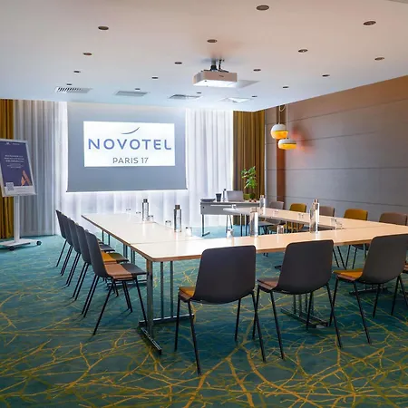Novotel 17 Hotel 4*