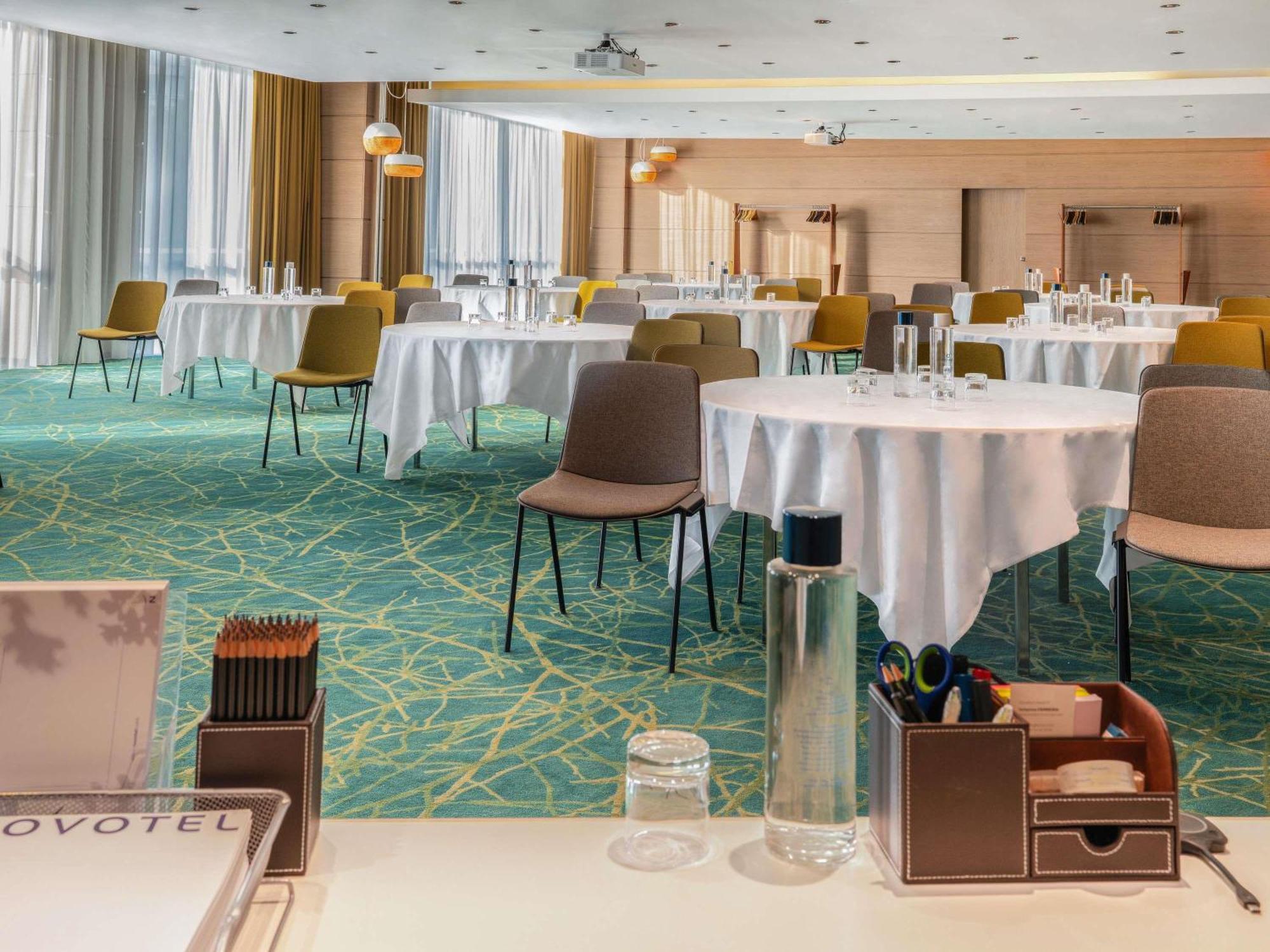 Novotel 17 4*