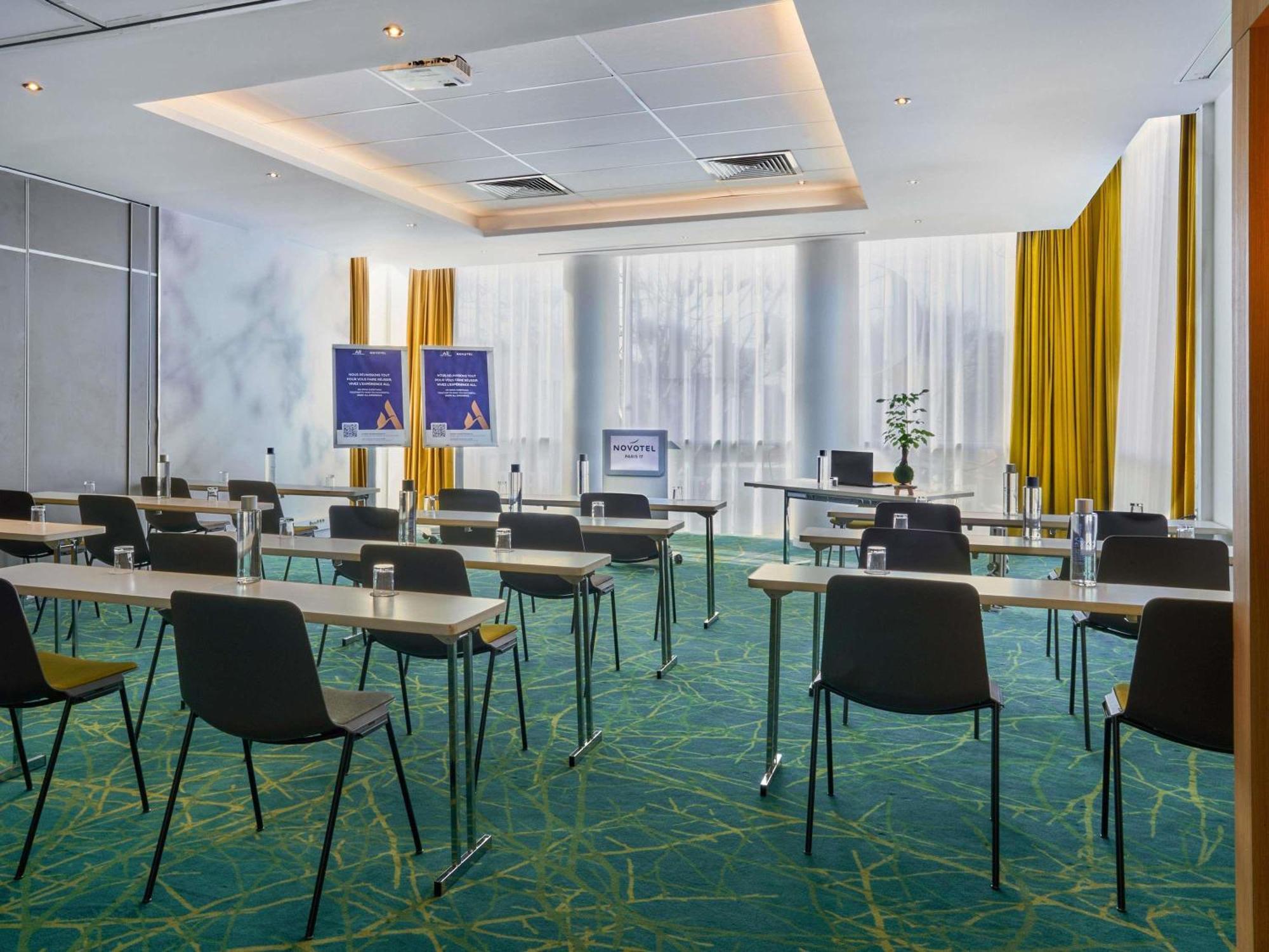 Novotel 17 4*