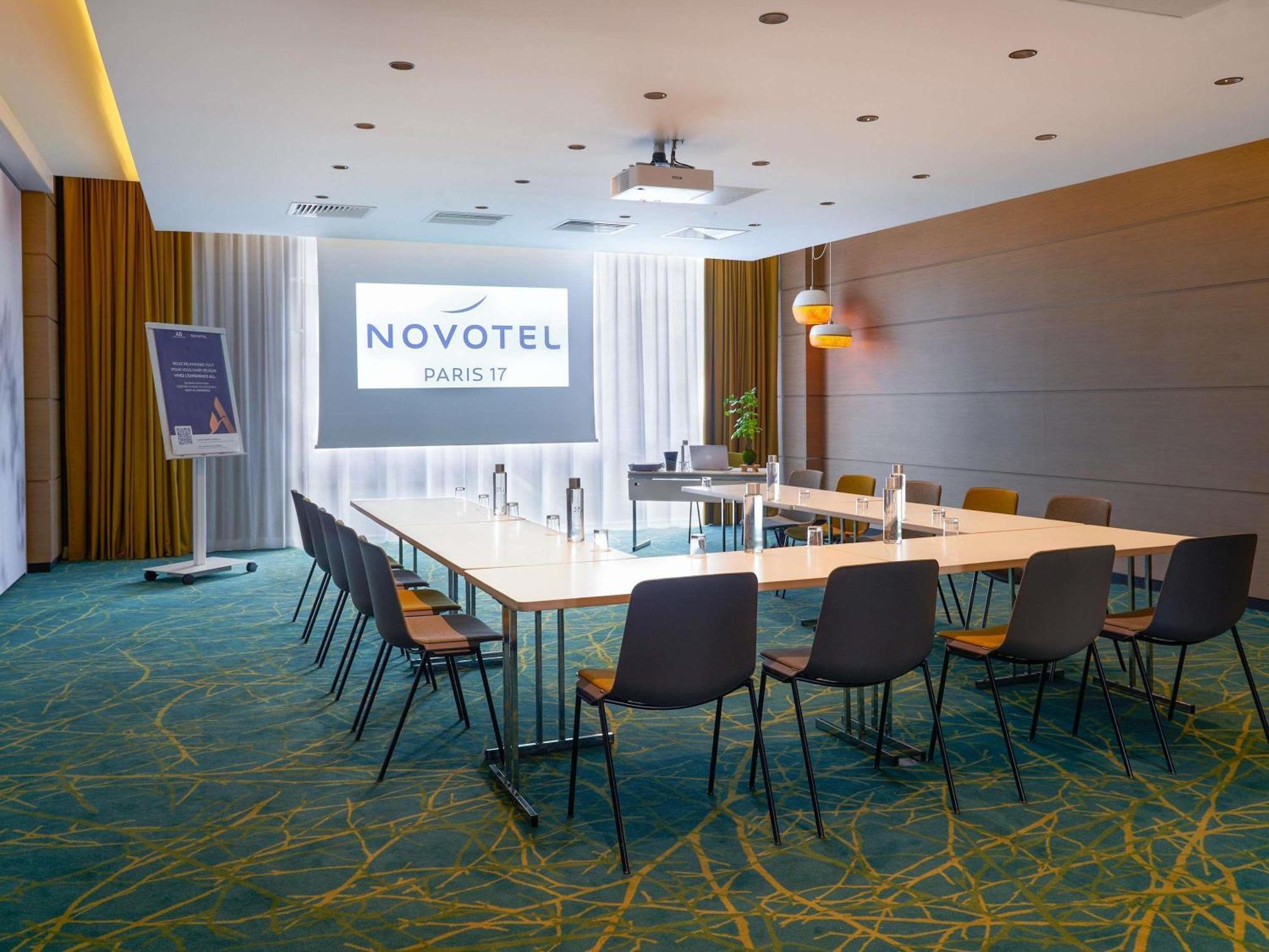Novotel 17 Hotel 4*