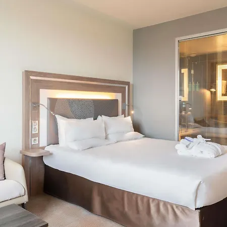 Novotel 17 Hotel