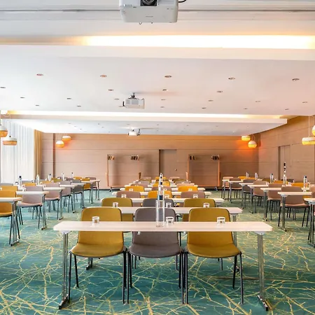 Novotel 17 Hotel